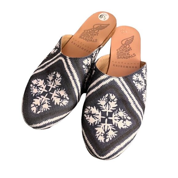 Ancient Greek Sandals Bandana Print Flat Mules Size 6.5 - Picture 1 of 10